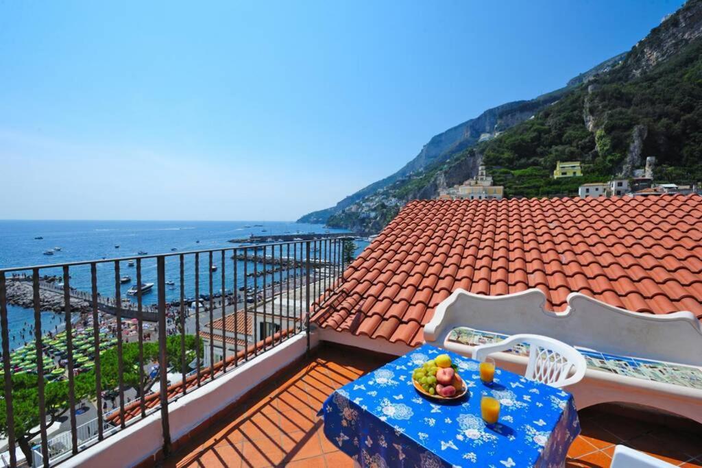 Mamma Rosanna - Apartment In Amalfi With Terrace מראה חיצוני תמונה