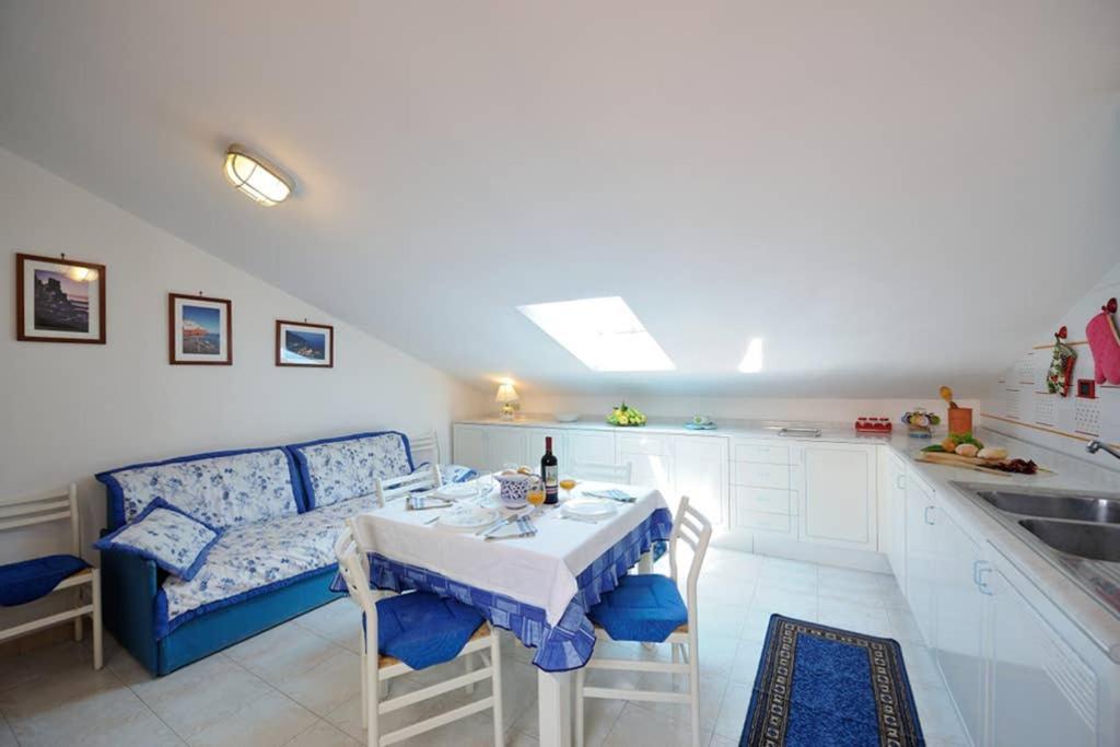 Mamma Rosanna - Apartment In Amalfi With Terrace מראה חיצוני תמונה