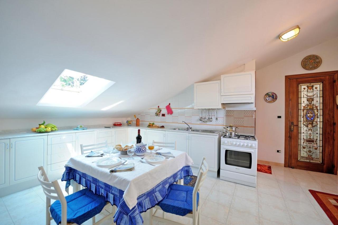 Mamma Rosanna - Apartment In Amalfi With Terrace מראה חיצוני תמונה
